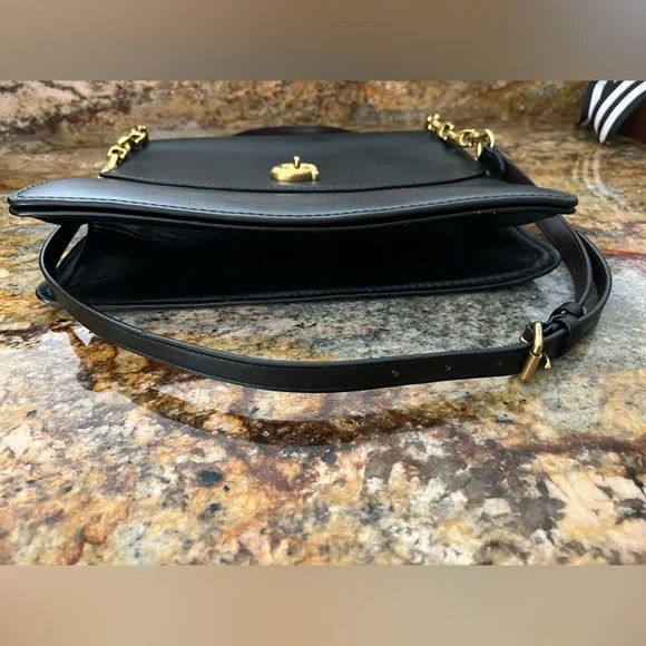 Coach tophandle turnlock bag - Picture 5 of 11